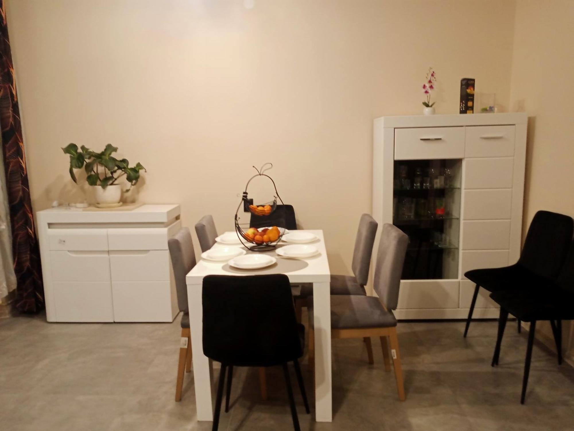 Uroczy Apartament Krakow Exterior photo